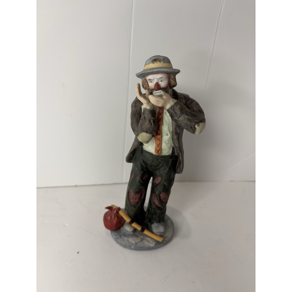 Emmett Kelly Jr. Collection,‎ "THE TOOTHACHE" Flambro. Porcelain figurine.